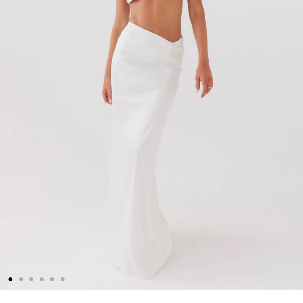 Peppermayo Exclusive - Crescent Light Twist Maxi Skirt - Ivory